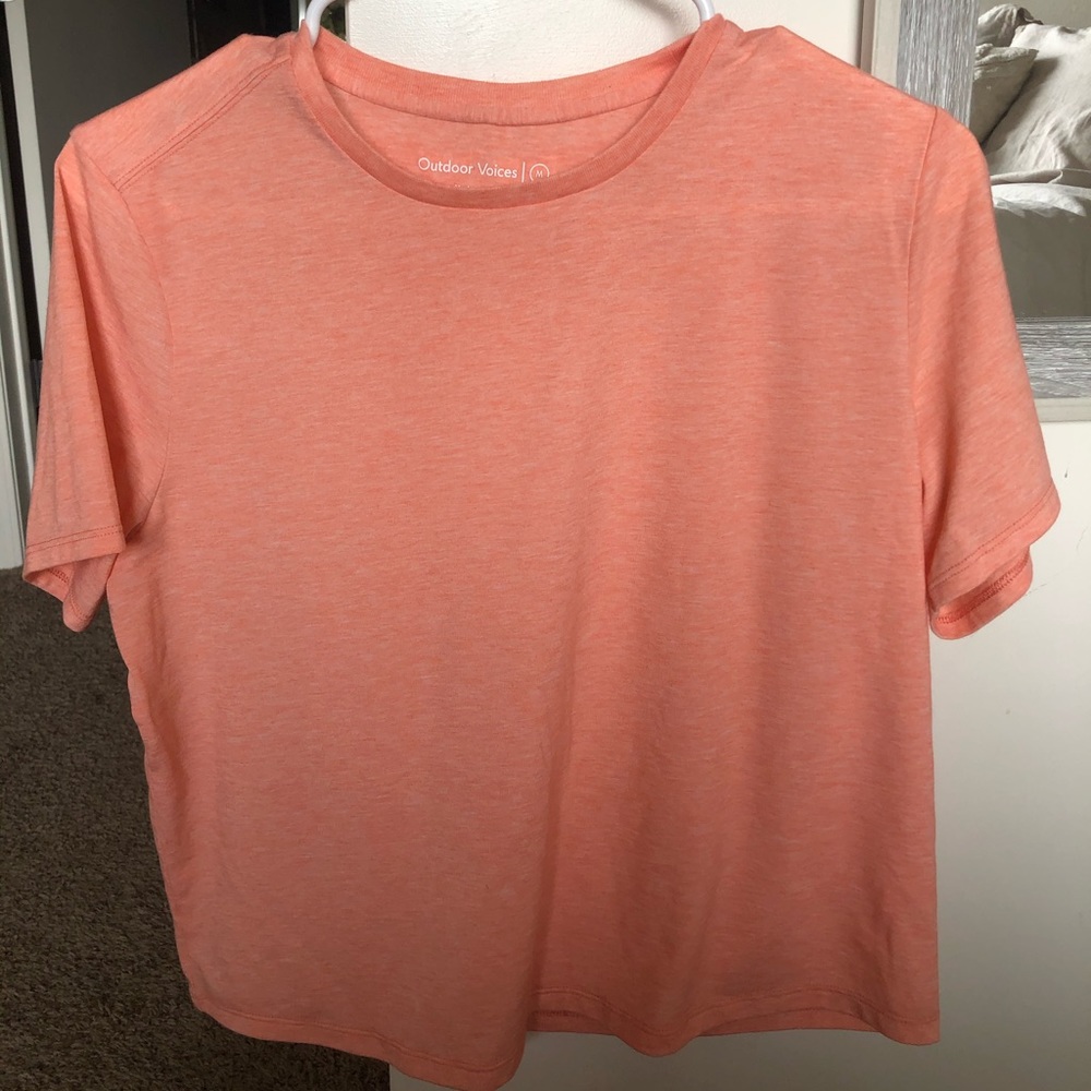 Outdoor voices crop tee